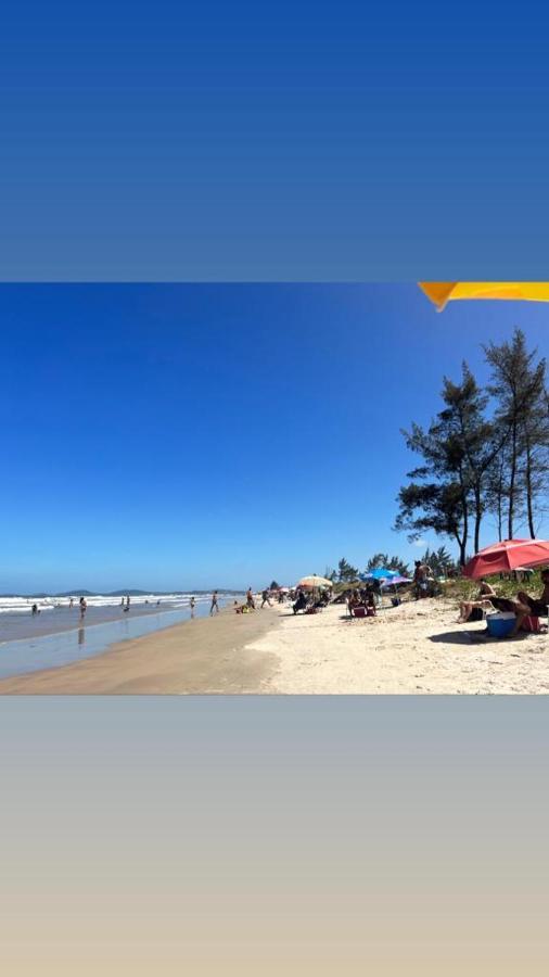 Villa Casa Com Piscina - Cabo Frio Esterno foto